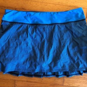 Lululemon pace rival skirt, pleated back, 10 tall